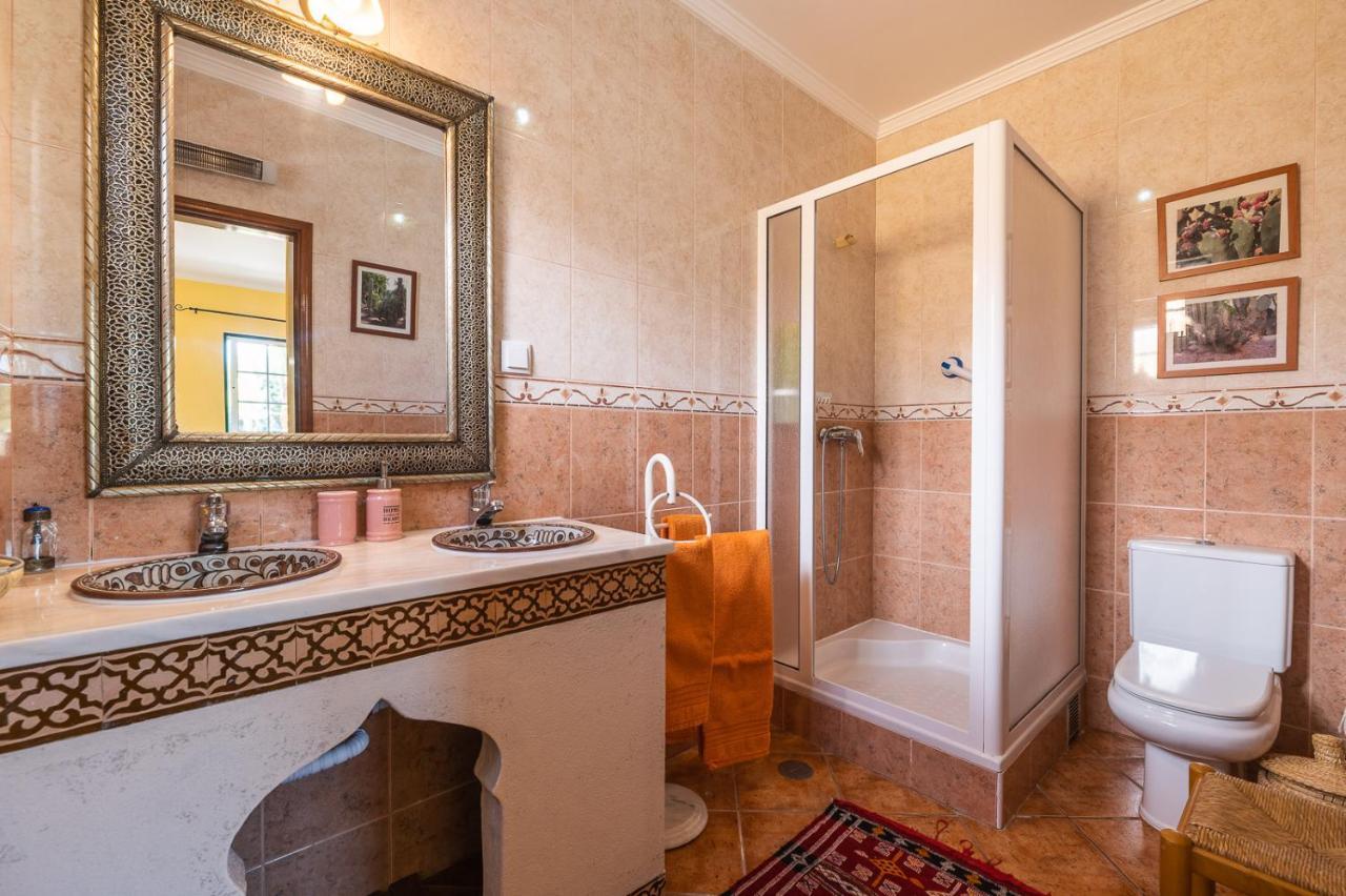 גיאה Riad Serpa Gale - Luxury, Private Pool, Ac, Wifi, 5 Min From The Beach מראה חיצוני תמונה